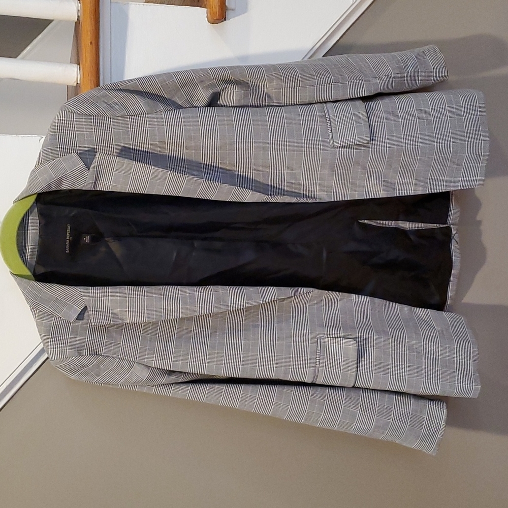 Banana Republic Black and White Blazer, Size 4